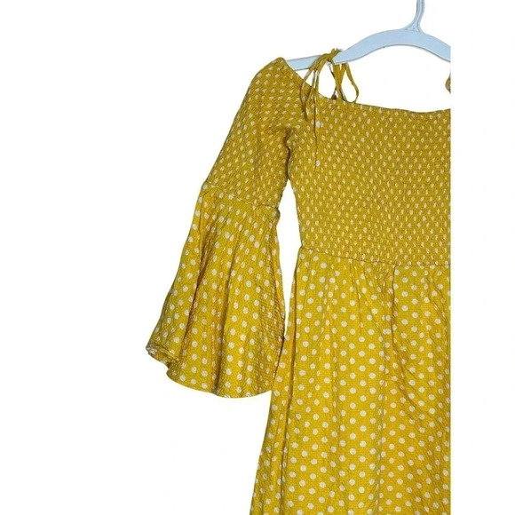 Tularose smocked off the shoulder mini dress women’s size small - Picture 4 of 6